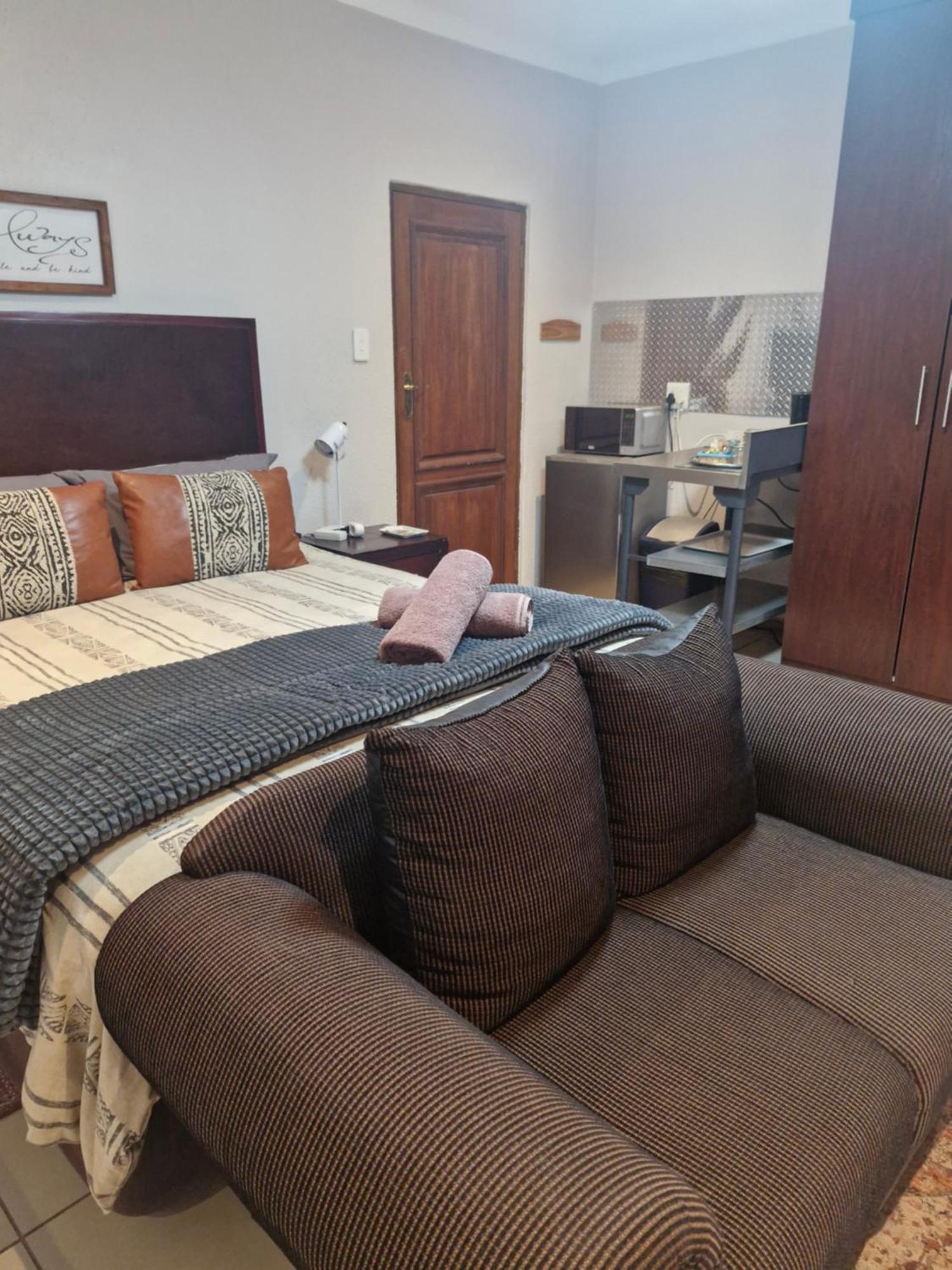 Epicure Home Guesthouse Heidelberg  Δωμάτιο φωτογραφία